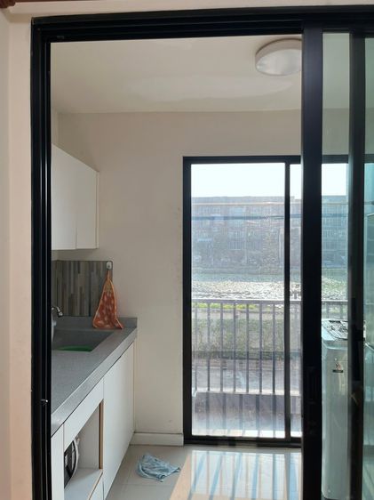 Property Perfect ไม่อนุญาต มีบางส่วน 2013 ขายไอคอนโด สุขาภิบาล 2