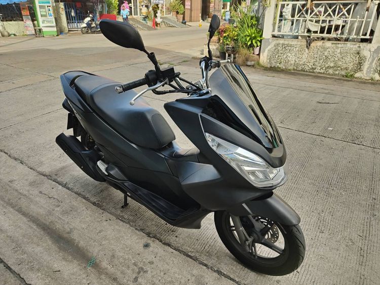 🛵ยังไงก็ขาย PCX 150 ปี 59 เครื่องดี สีสวย สตาร์ทมือ กุญแจรีโมท เล่มชุดโอนครบ+เปลี่ยนถ่ายน้ำมันเครื่องฟรี ส่งฟรี30 ก.ม รูปที่ 5