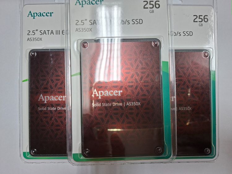 ที่เก็บข้อมูลและเมมโมรี่การ์ด Apacer AS350X 256GB SSD ,Kingston KVR32S22S8  8 GB ของใหม่ยังไม่แกะกล่อง มี 3 ตัว