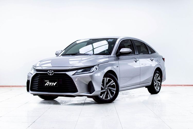 Toyota Yaris ATIV 2024 1.2 Sport Sedan เบนซิน ไม่ติดแก๊ส เกียร์อัตโนมัติ เทา