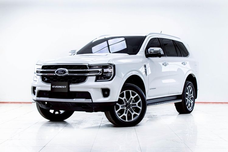 รถ Ford Everest 2.0 Bi-Turbo Titanium+ สี ขาว