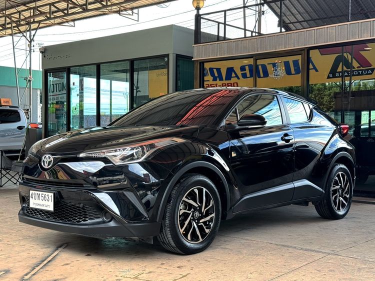 Toyota C-HR 2018 1.8 Entry Sedan เบนซิน ไม่ติดแก๊ส เกียร์อัตโนมัติ ดำ รูปที่ 3