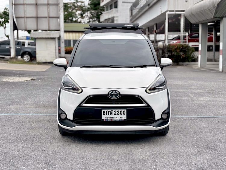 Toyota Sienta 2019 1.5 V Utility-car เบนซิน ไม่ติดแก๊ส เกียร์อัตโนมัติ ขาว รูปที่ 2