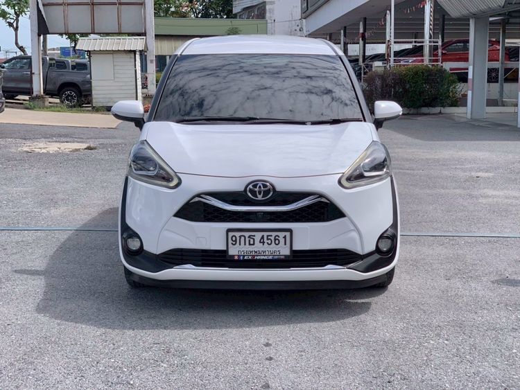 Toyota Sienta 2020 1.5 V Utility-car เบนซิน ไม่ติดแก๊ส เกียร์อัตโนมัติ ขาว รูปที่ 2