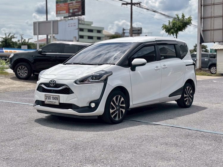 Toyota Sienta 2021 1.5 V Utility-car เบนซิน ไม่ติดแก๊ส เกียร์อัตโนมัติ ขาว รูปที่ 3