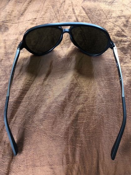 ส่งต่อแว่นกันแดดยี่ห้อ Ray-Ban [ของแท้ 100%] รูปที่ 2