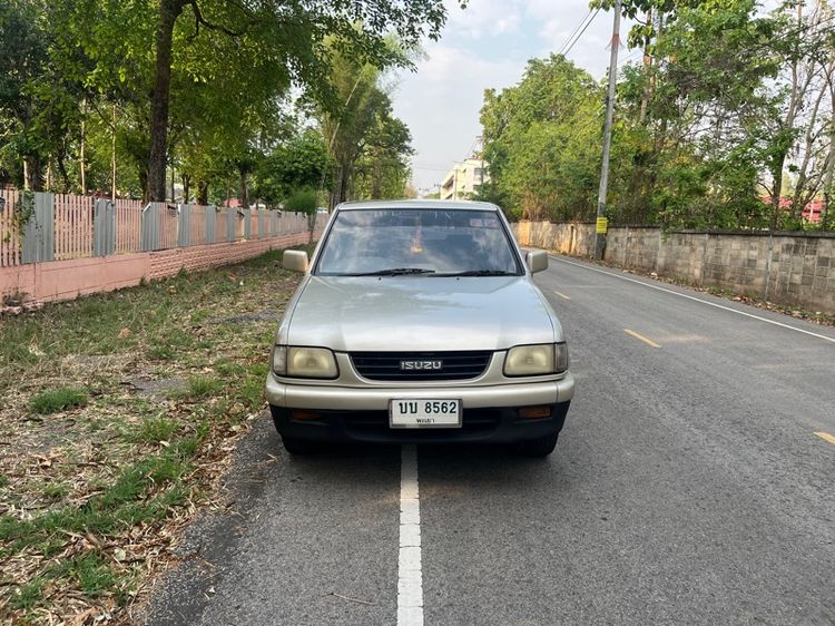 รถ ISUZU Dragon eye 2.8 SLX