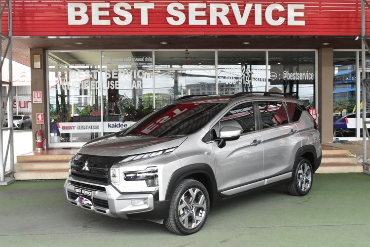 รถ Mitsubishi Xpander 1.5 Cross สี เทา