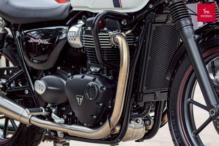 Triumph Streettwin900 ปี2018 สีขาวหายาก วิ่งน้อย7,000km. ใหม่มาก รูปที่ 9