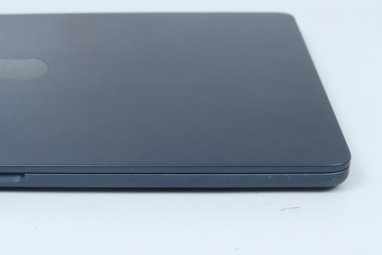 MacBook Air M2 13" 8.256GB  รูปที่ 12