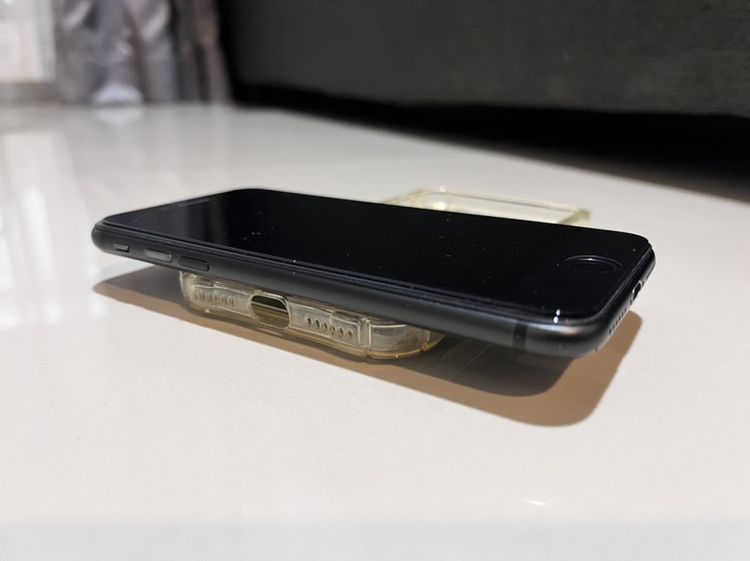 64 GB IPhone 8 64G Th งดต่อ