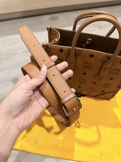 MCM München VI Tote Small สี Cognac สภาพใหม่ อุปกรณ์ครบ ช้อปไทย รูปที่ 2