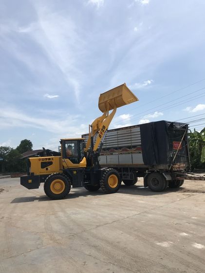 รถตักล้อยาง🚜 ราคาเริ่มต้น269,400บาทเท่านั้น#เซลล์แอ๋ม0909907141 รูปที่ 8
