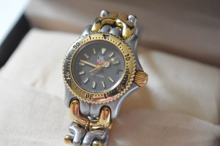 นาฬิกา TAG HEUER mini lady size รูปที่ 4