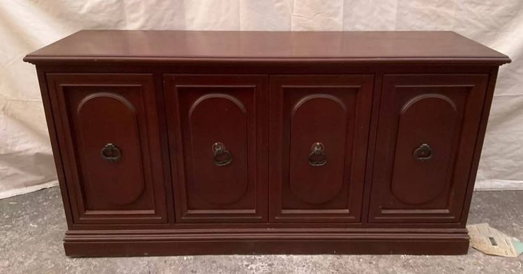 ของตกแต่งบ้านอื่นๆ ตู้ไซด์บอร์ดไม้จริงดีไซน์ตู้คลาสสิก (Wooden Buffet Sideboard - Credenza) พร้อมบานเปิด 4 ประตู 