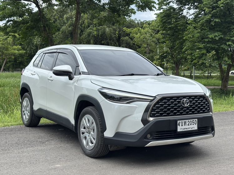 Toyota 2023 Utility-car เบนซิน ไม่ติดแก๊ส เกียร์อัตโนมัติ ขาว รูปที่ 2
