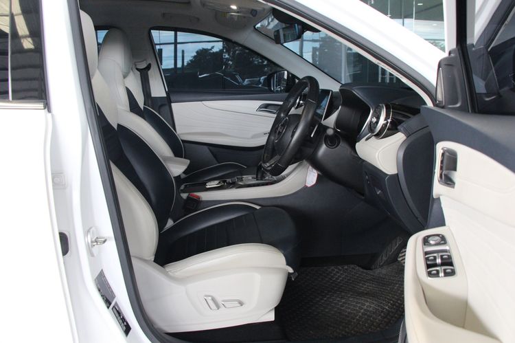 MG HS 2021 PHEV 1.5 SUV AT Utility-car ปลั๊กอินไฮบริด (PHEV) ไม่ติดแก๊ส เกียร์อัตโนมัติ ขาว รูปที่ 3