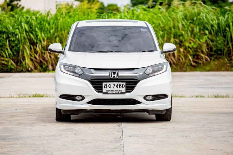 Honda HR-V 2005 1.8 EL Utility-car เบนซิน เกียร์อัตโนมัติ ขาว รูปที่ 2