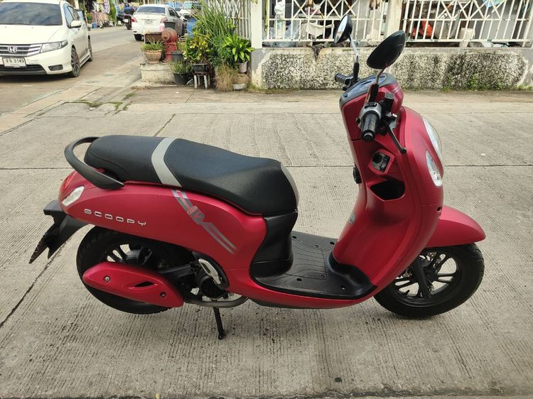 🛵ยังไงก็ขาย SCOOPY-i ปี 65 เครื่องดี สีสวย สตาร์ทมือ กุญแจรีโมท เล่มชุดโอนครบ+เปลี่ยนถ่ายน้ำมันเครื่องฟรี ส่งฟรี 30 กม. รูปที่ 3
