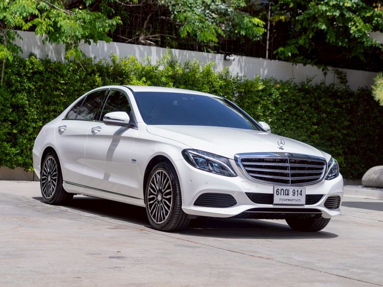 รถ Mercedes-Benz C-Class C350e สี ขาว