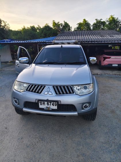 Mitsubishi Pajero 2011 2.5 VG Turbo Utility-car เบนซิน LPG เกียร์ธรรมดา บรอนซ์เงิน รูปที่ 2