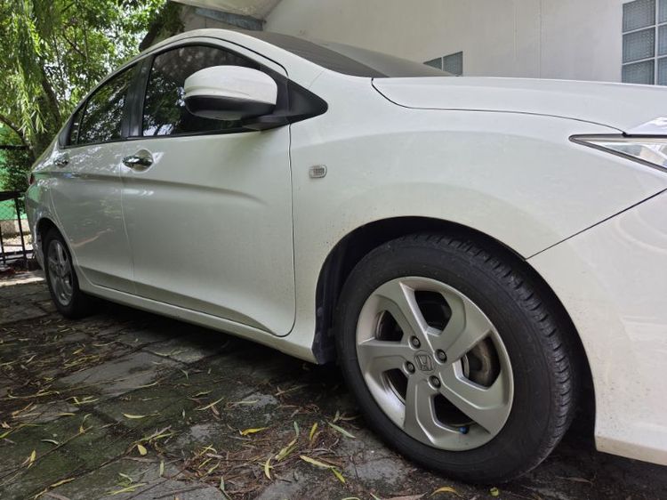 รถ Honda City 1.5 V i-VTEC สี ขาว