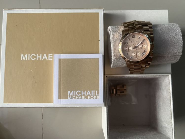 นาฬิกาMichael Kors รุ่น Runway
