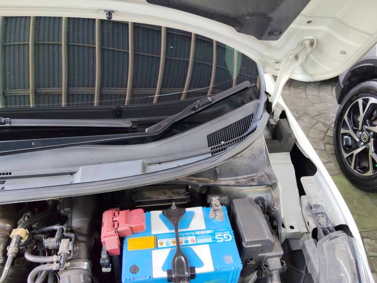 Nissan Almera 2021 1.0 V Sedan เบนซิน ไม่ติดแก๊ส เกียร์อัตโนมัติ ขาว รูปที่ 3