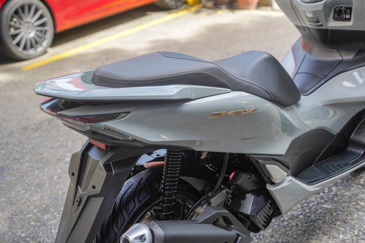 Pcx160 abs สีเทาดำยอดนิยม ดาวน์แค่ 3900 จบไม่มีจ่ายเพิ่ม ออกได้ทุกจังหวัด 📌ติดแบล็คลิสออกได้(มีดาวน์เพิ่ม) รูปที่ 7