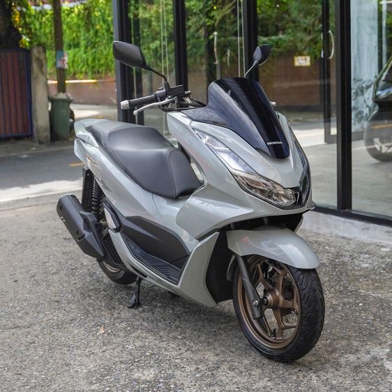 Pcx160 abs สีเทาดำยอดนิยม ดาวน์แค่ 3900 จบไม่มีจ่ายเพิ่ม ออกได้ทุกจังหวัด 📌ติดแบล็คลิสออกได้(มีดาวน์เพิ่ม) รูปที่ 3