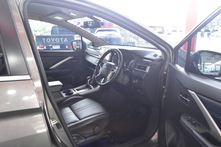Mitsubishi Xpander 2024 1.5 Cross Utility-car เบนซิน ไม่ติดแก๊ส เกียร์อัตโนมัติ เทา รูปที่ 4