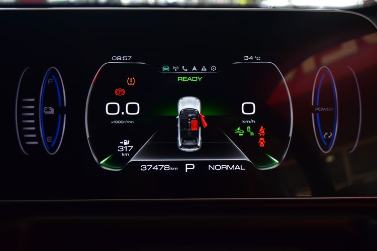 GWM ORA Good Cat 2024 500KM ULTRA Sedan ไฟฟ้า ไม่ติดแก๊ส เกียร์อัตโนมัติ ขาว รูปที่ 3