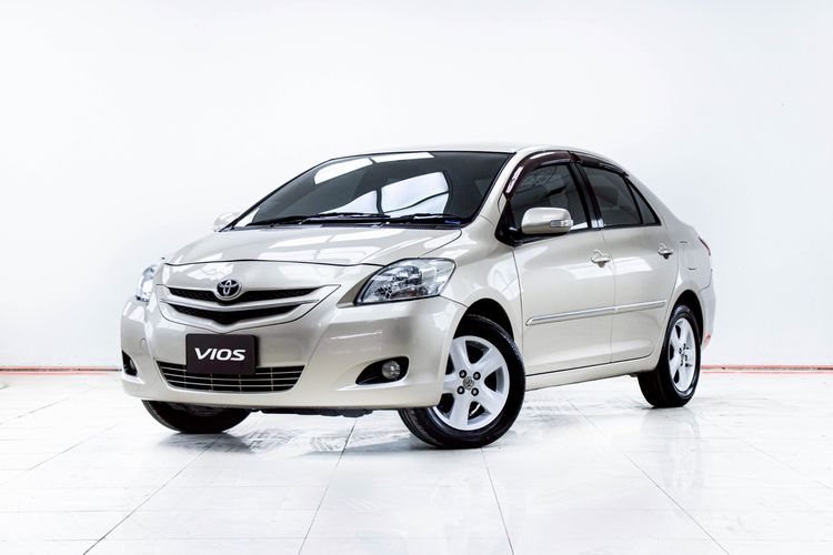 รถ Toyota Vios 1.5 G สี น้ำตาล