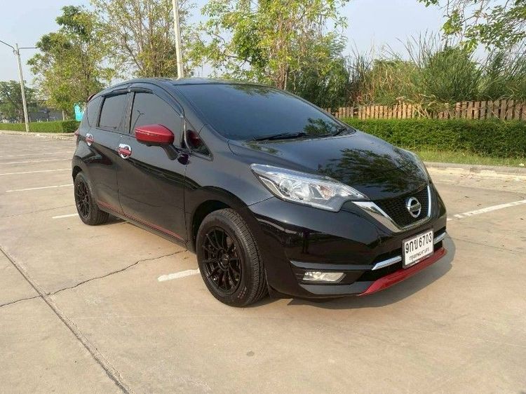 Nissan 2019 Sedan เบนซิน เกียร์อัตโนมัติ ดำ รูปที่ 2