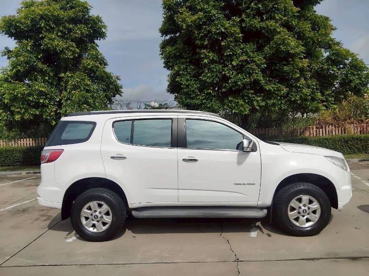 Chevrolet 2013 Utility-car ดีเซล เกียร์อัตโนมัติ ขาว รูปที่ 3