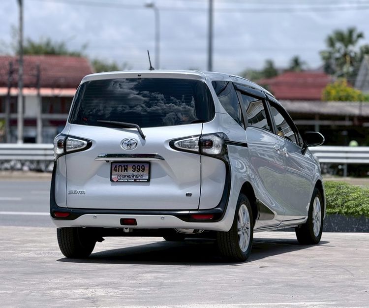 Toyota Sienta 2020 1.5 G Utility-car เบนซิน ไม่ติดแก๊ส เกียร์อัตโนมัติ เทา รูปที่ 4