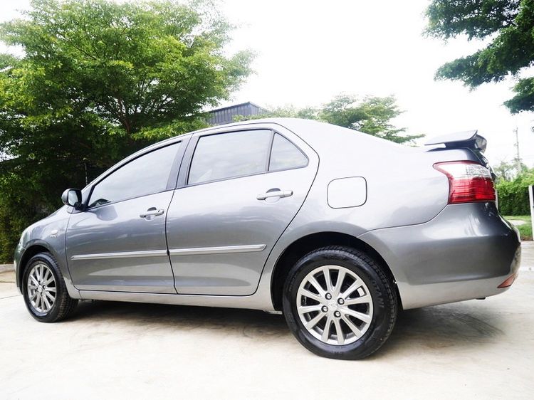Toyota 2013 Sedan เบนซิน ไม่ติดแก๊ส เกียร์อัตโนมัติ เทา รูปที่ 3