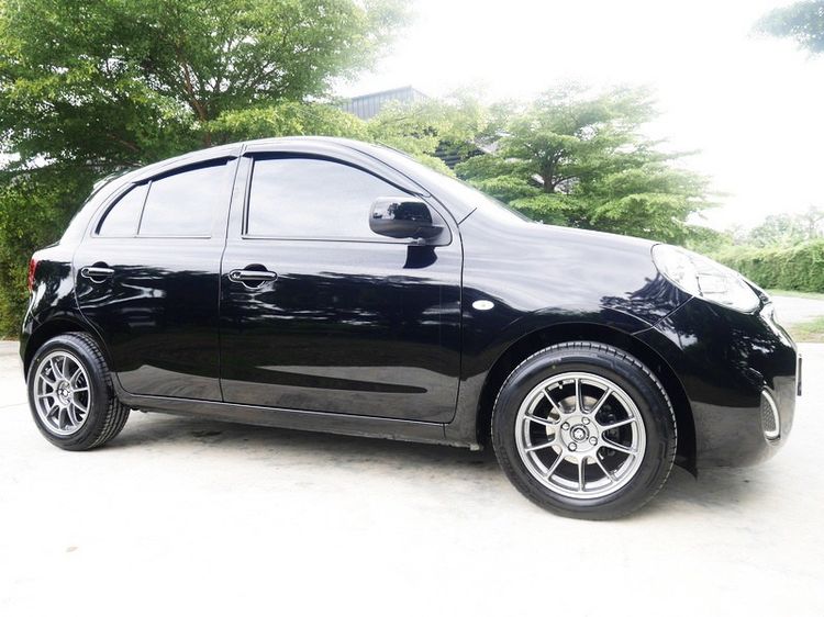 Nissan 2021 Sedan เบนซิน ไม่ติดแก๊ส เกียร์อัตโนมัติ ดำ รูปที่ 2