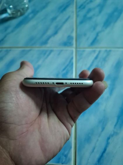 iPhone 11 สีขาว 64 GB รูปที่ 4