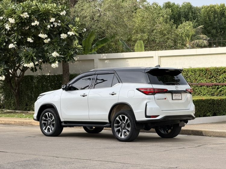 Toyota 2023 Utility-car ดีเซล ไม่ติดแก๊ส เกียร์อัตโนมัติ ขาว รูปที่ 4