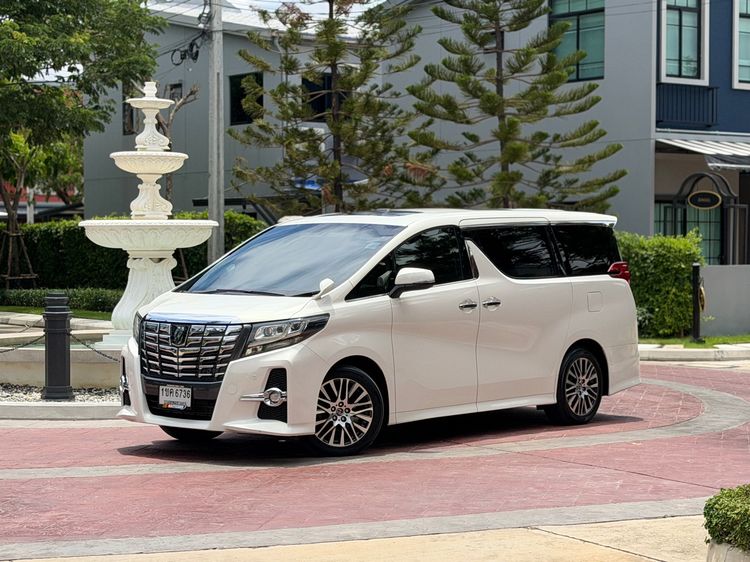รถ Toyota Alphard 2.5 S C-Package สี ขาว