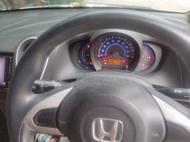 Honda Mobilio 2015 1.5 RS Sedan เบนซิน ไม่ติดแก๊ส เกียร์อัตโนมัติ ขาว รูปที่ 2