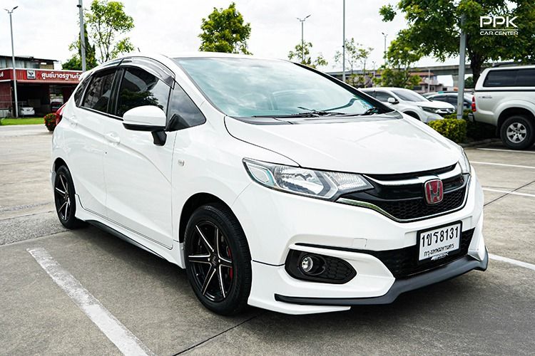Honda Jazz 2021 1.5 S Sedan เบนซิน ไม่ติดแก๊ส เกียร์อัตโนมัติ ขาว รูปที่ 3