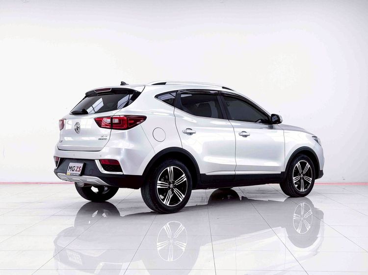 MG ZS 2019 1.5 X Utility-car เบนซิน ไม่ติดแก๊ส เกียร์อัตโนมัติ เทา รูปที่ 4