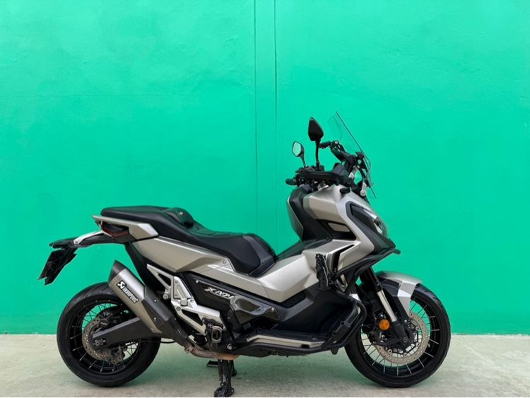 Honda X-adv750 สีเทา ปี20จด21