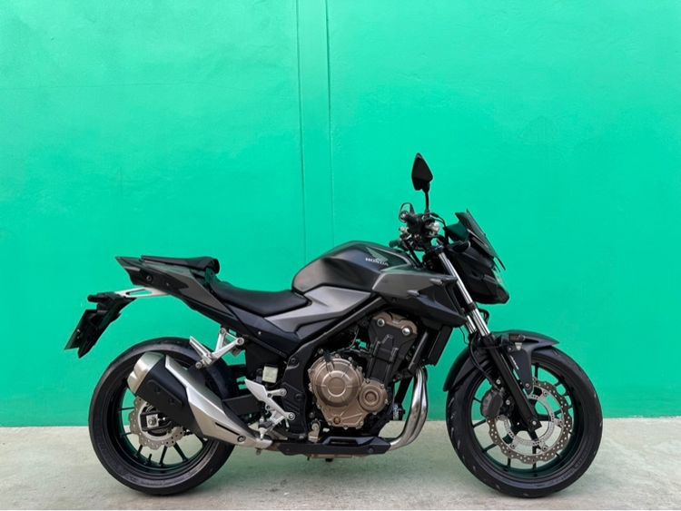 Honda CB500F สีดำ ปี2020 มือเดียวออกศูนย์มาเลย