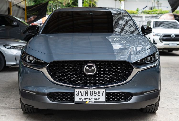 รถ Mazda CX-30 2.0 Carbon Edition สี เทา