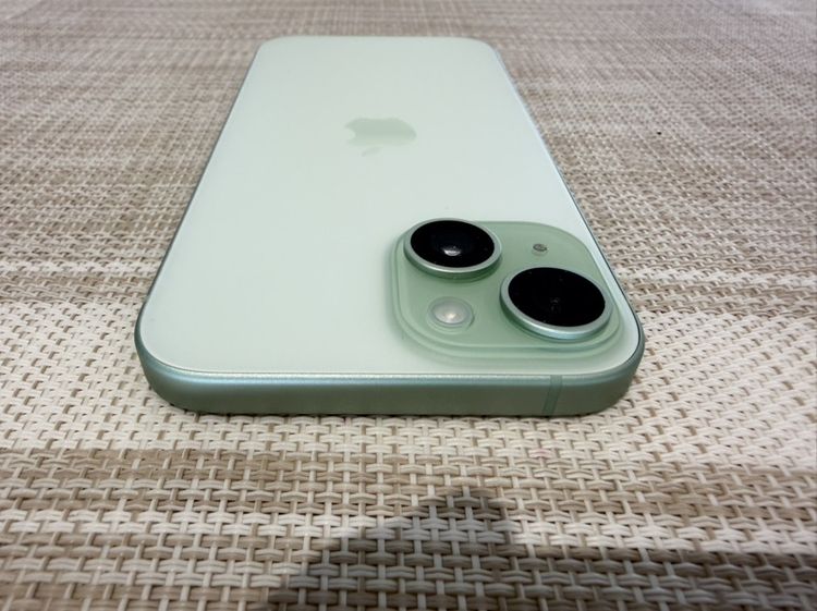 iPhone 15 สีเขียว 128 ผ่อนได้  รับเทิร์น รูปที่ 3