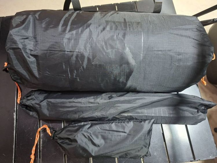 ขายเต็นท์ POLER 2+ Person Tent (Black/Brown) ใช้แค่ 4 ครั้ง สภาพ 95% แถมกราวด์ชีทตรงรุ่น รูปที่ 8
