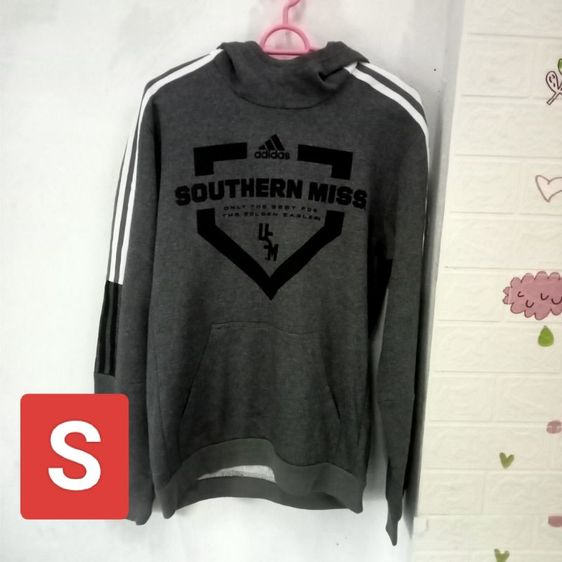 เสื้อแขนยาวมีฮูด
